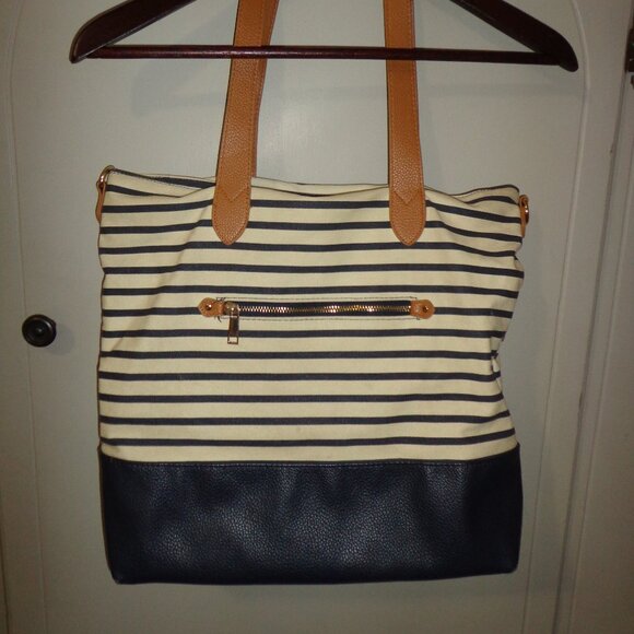 a new day Striped Handbag Double Handles Zip Closure Navy/Cream Pockets - Picture 1 of 8